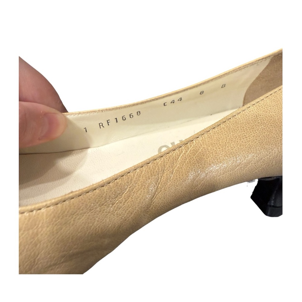 Salvatore Ferragamo Beige and Black Pointed Toe Heels - Picture 9 of 12